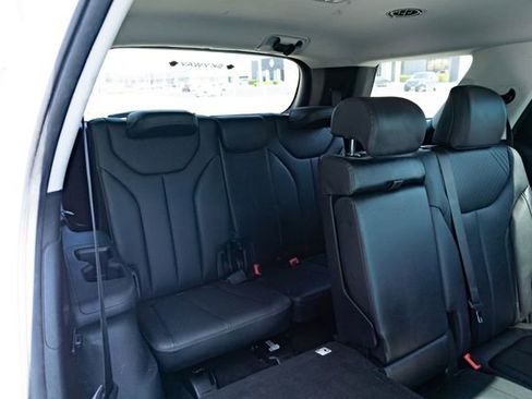 Used 2024 Hyundai Palisade SEL image 31