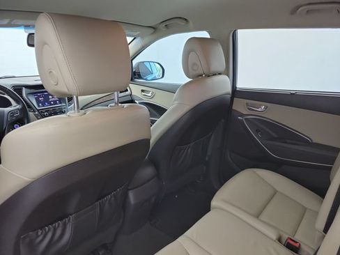 Used 2017 Hyundai Santa Fe SE w/ SE Premium Package 02 FWD image 13