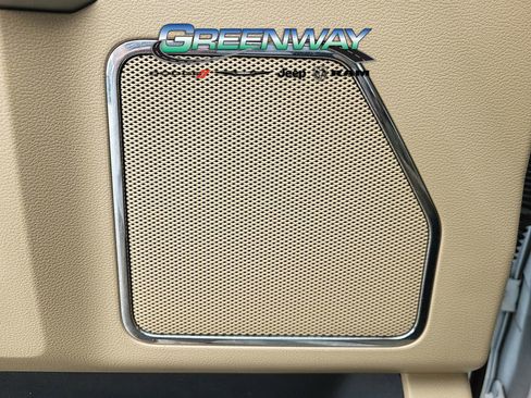 Used 2017 Ford F150 Lariat image 18