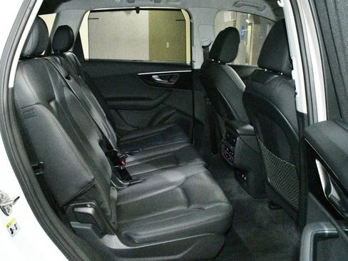 Used 2023 Audi Q7 3.0T Prestige w/ Prestige Package image 48