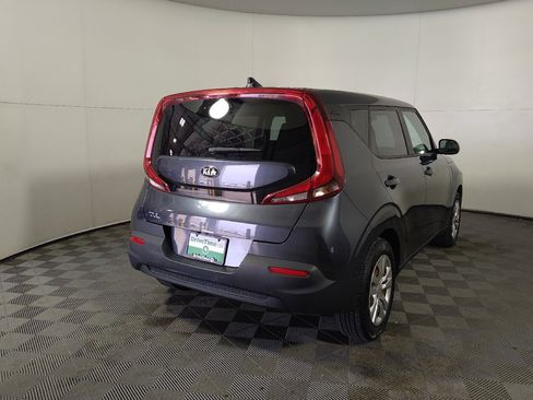 Used 2020 Kia Soul LX FWD image 7