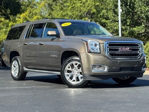 Used 2015 GMC Yukon XL SLT w/ Open Road Package image 2