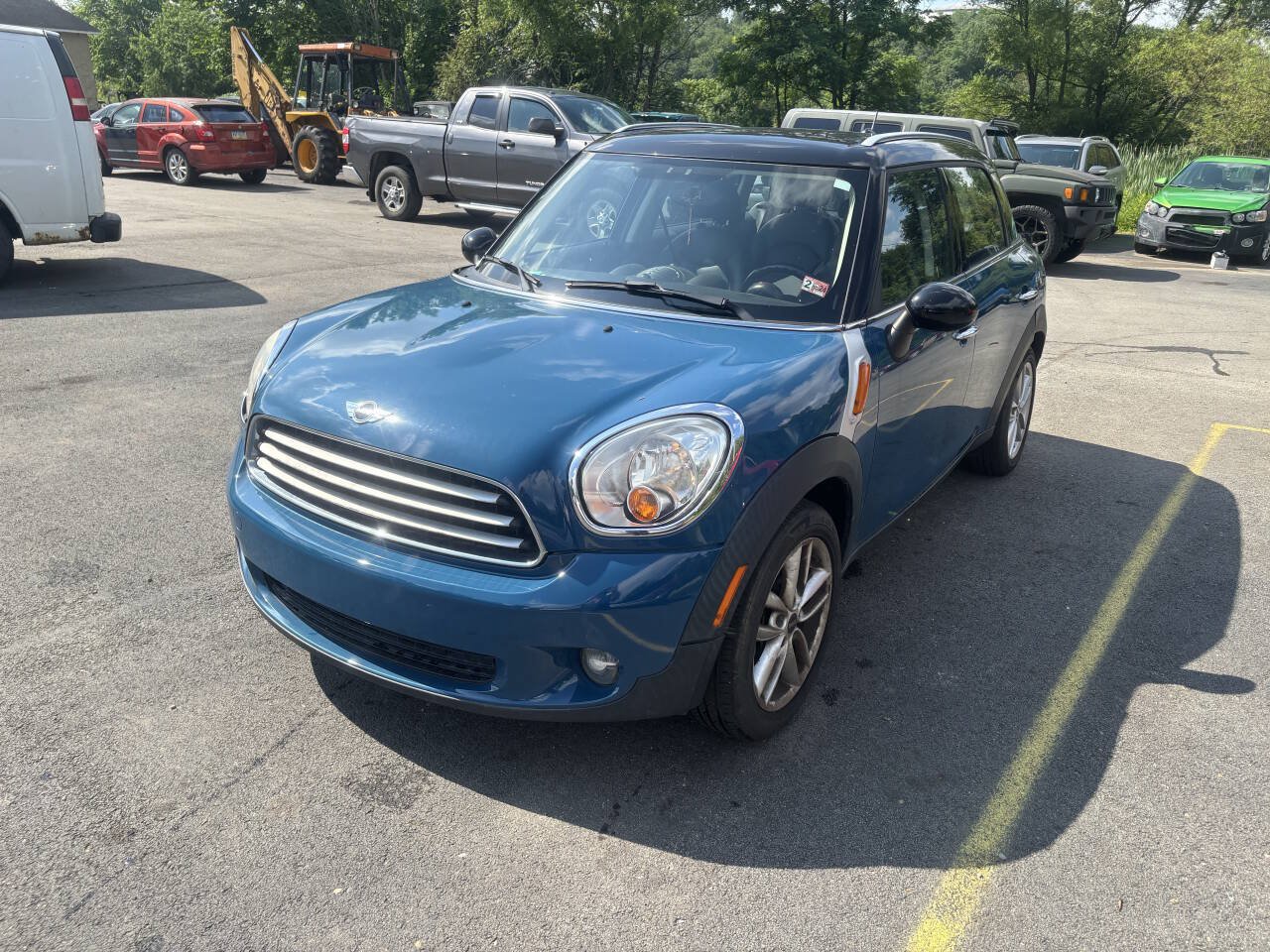 Used 2012 MINI Cooper Countryman FWD image 1