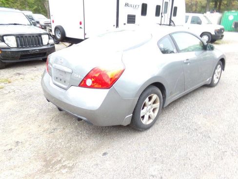 Used 2009 Nissan Altima 2.5 S w/ Convenience Pkg FWD image 5