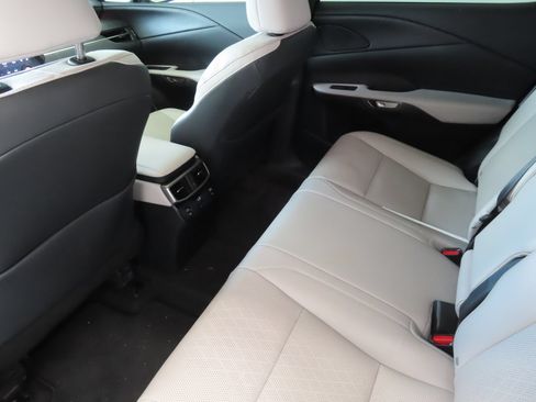 Used 2024 Lexus RX 350 Premium Plus w/ Convenience Package FWD image 22