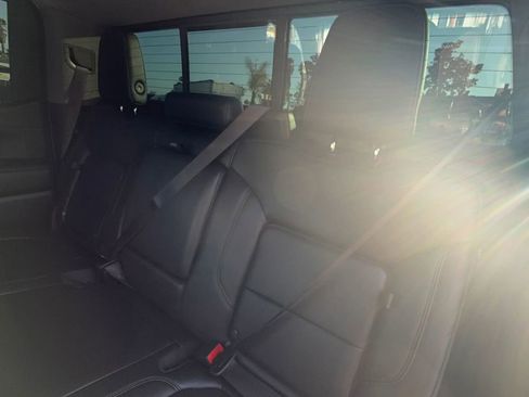 Used 2019 GMC Sierra 1500 SLT RWD image 36