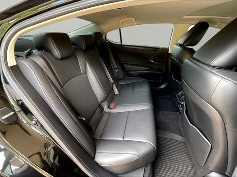 Used 2024 Lexus ES 350 w/ Premium Package FWD image 25