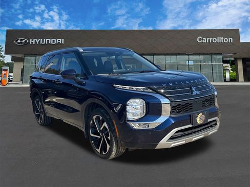 Used 2022 Mitsubishi Outlander SEL image 3