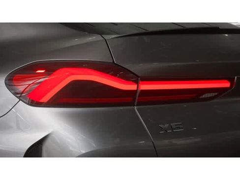 New 2026 BMW X6 xDrive40i w/ Climate Comfort Package image 8