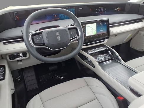 New 2026 Lincoln Nautilus Premier AWD/4WD image 6