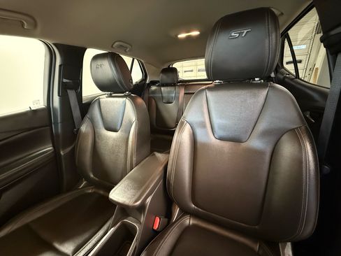 Used 2024 Buick Encore GX Sport Touring w/ Comfort Package image 13