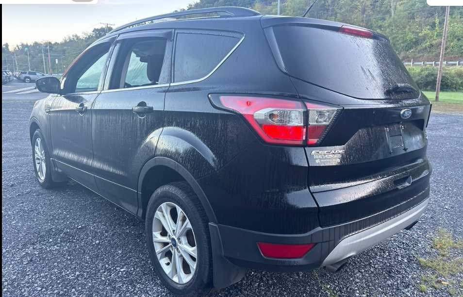 Used 2018 Ford Escape SE AWD/4WD image 7