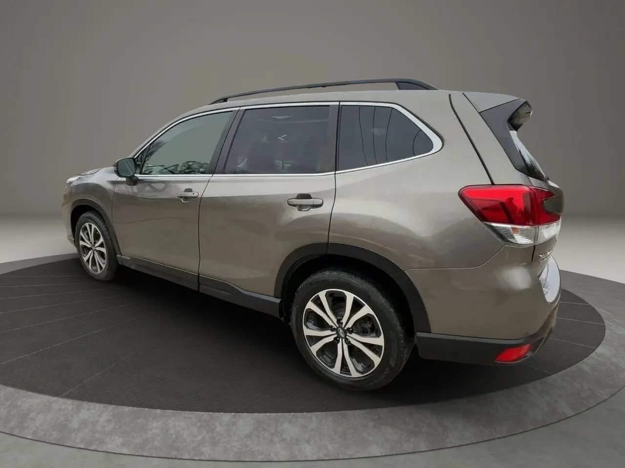 Used 2020 Subaru Forester Limited AWD/4WD image 2