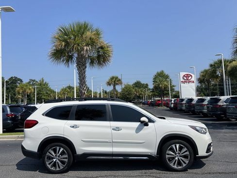 Used 2019 Subaru Ascent Touring w/ Popular Package #3 AWD/4WD image 11