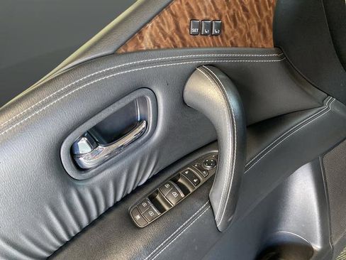 Used 2017 Nissan Armada Platinum image 30