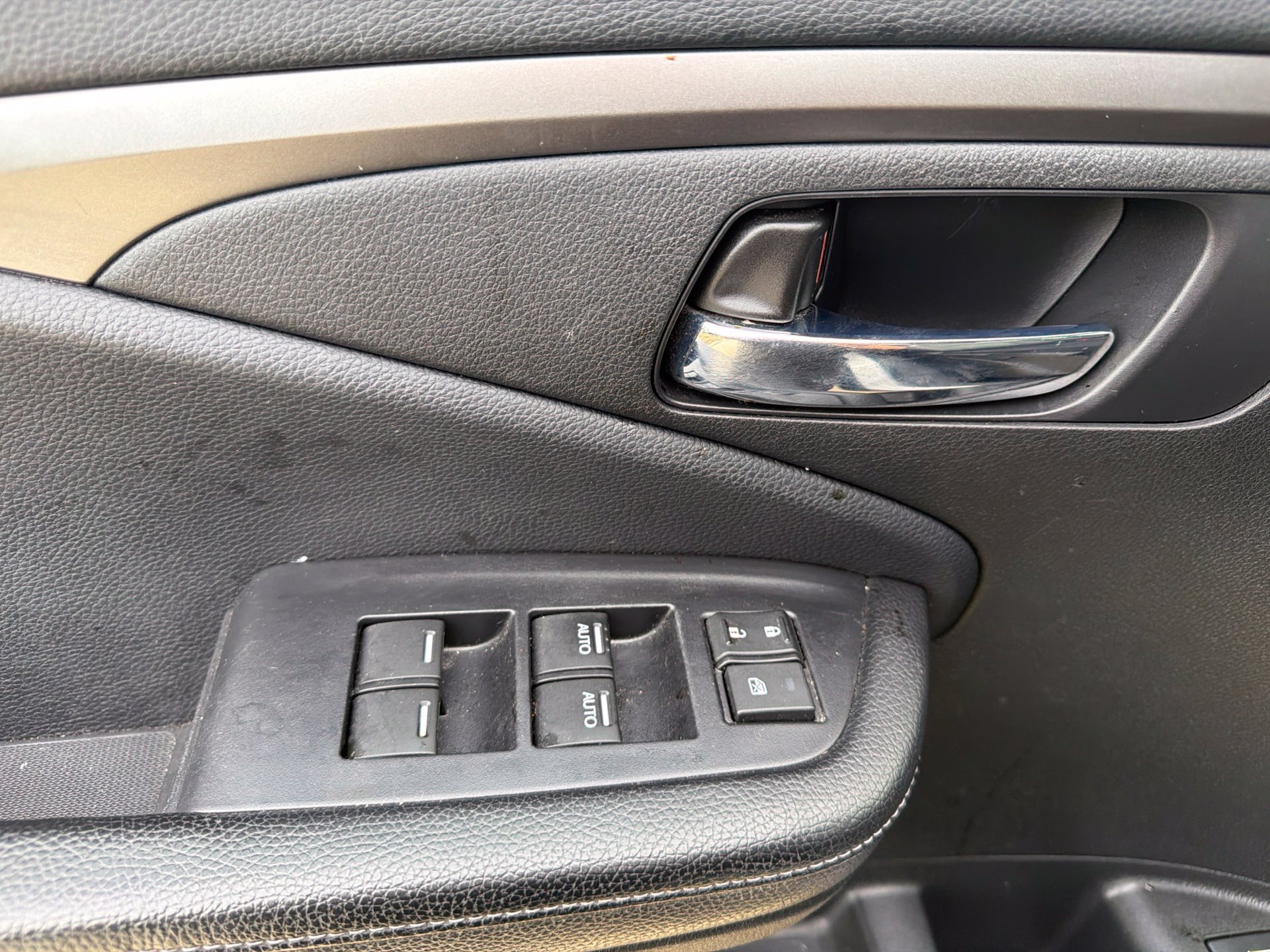 Used 2019 Honda Ridgeline RT image 12