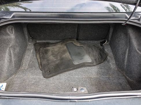 Used 2010 Dodge Challenger SE RWD image 25