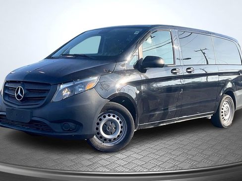 Used 2019 Mercedes-Benz Metris Passenger image 12