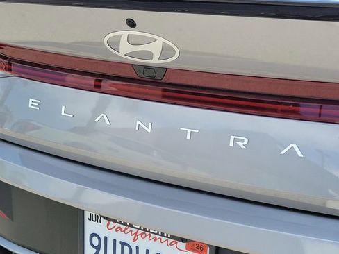 Certified 2025 Hyundai Elantra SEL FWD image 26