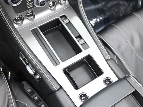 Used 2012 Aston Martin Virage Volante image 34