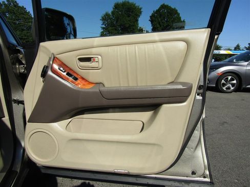 Used 2000 Lexus RX 300 4WD image 22