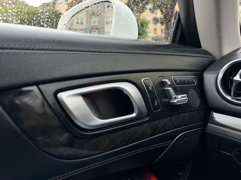 Used 2018 Mercedes-Benz SL 550 image 74