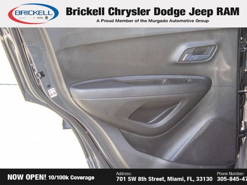 Used 2017 Chevrolet Trax LT w/ LT Convenience Package image 11