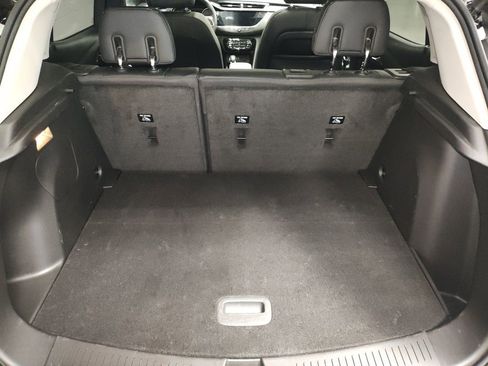 Used 2022 Buick Encore GX Essence w/ Experience Buick Package image 16