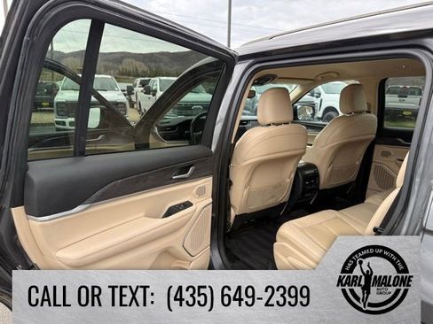 Used 2022 Jeep Grand Cherokee L Limited image 24