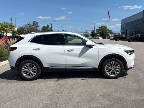 Used 2022 Buick Envision Preferred w/ Safety Package FWD image 2