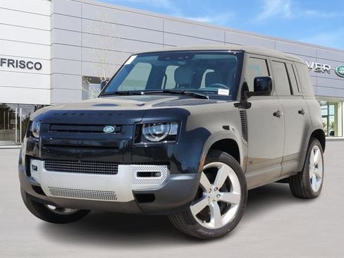 Used 2024 Land Rover Defender 110 SE image 1