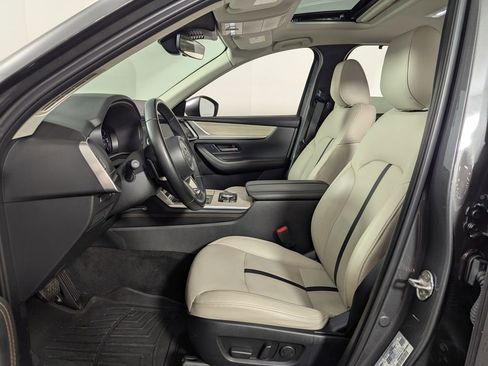 Used 2024 MAZDA CX-90 Plug-In Hybrid w/ Preferred image 4