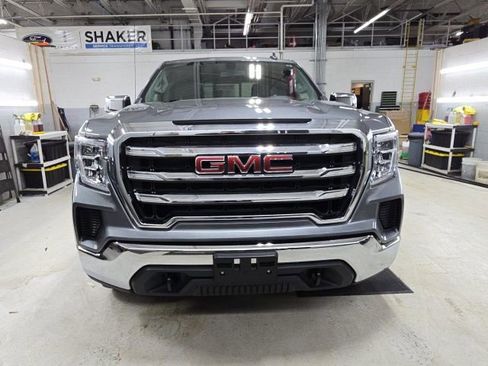Used 2020 GMC Sierra 1500 SLE w/ SLE Value Package AWD/4WD image 2