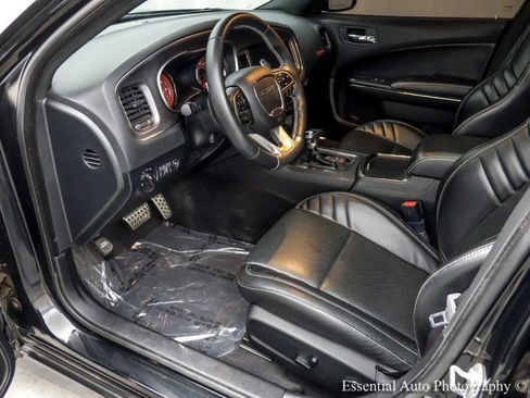 Used 2018 Dodge Charger SRT Hellcat w/ Harman/Kardon Audio Group image 13
