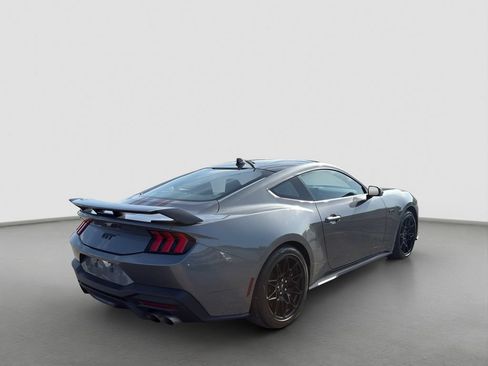 Used 2025 Ford Mustang GT Premium w/ GT Performance Package RWD image 6