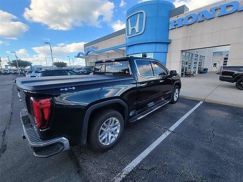 Used 2020 GMC Sierra 1500 SLT w/ SLT Premium Plus Package AWD/4WD image 10