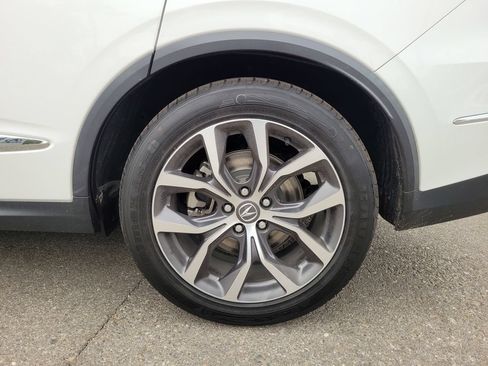 Certified 2024 Acura MDX w/ Technology Package FWD image 37