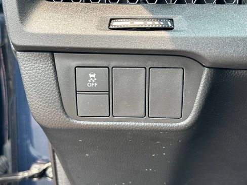 Used 2025 Honda CR-V LX image 18