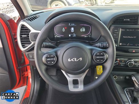 Used 2024 Kia Soul LX w/ Option Group 015 image 19