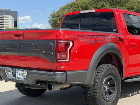 Used 2018 Ford F150 Raptor w/ Equipment Group 802A Luxury AWD/4WD image 11