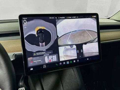Used 2023 Tesla Model Y Performance AWD/4WD image 13