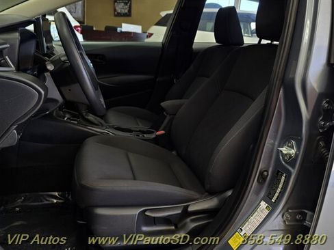 Used 2023 Toyota Corolla LE FWD image 15