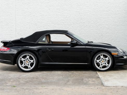 Used 2007 Porsche 911 Carrera RWD image 14