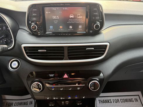 Used 2020 Hyundai Tucson Value AWD/4WD image 16