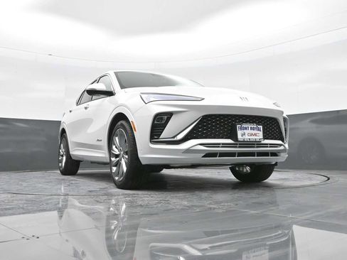 Used 2025 Buick Envista Avenir image 33