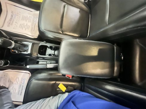 Used 2022 Jeep Wrangler Unlimited Rubicon 4xe w/ Cold Weather Group image 21