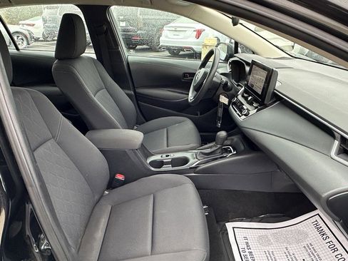 Used 2023 Toyota Corolla LE image 17