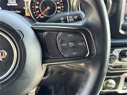 Used 2021 Jeep Wrangler Willys image 16