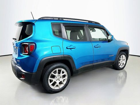 Used 2020 Jeep Renegade Latitude FWD image 7
