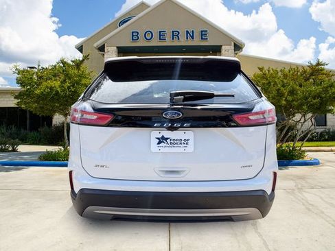 Used 2024 Ford Edge SEL AWD/4WD image 4